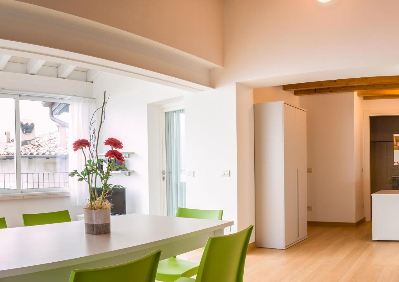Villa Borgo Borago برنزوني سول جاردا المظهر الخارجي الصورة