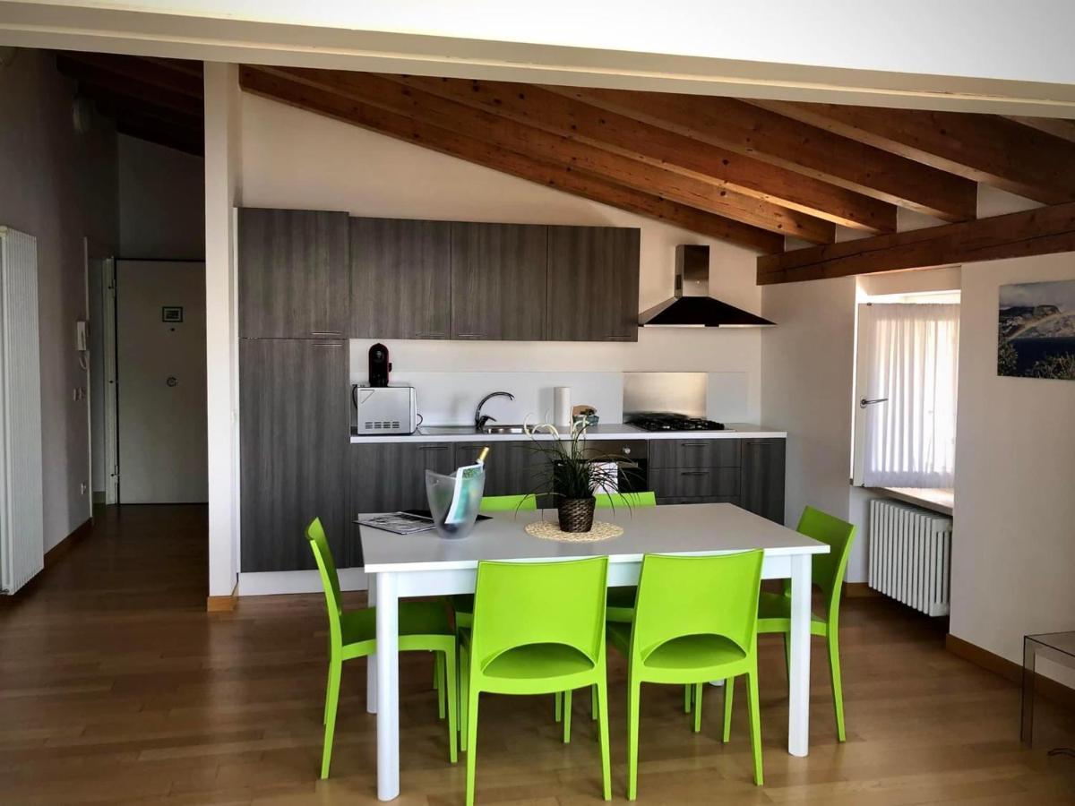 Villa Borgo Borago برنزوني سول جاردا المظهر الخارجي الصورة
