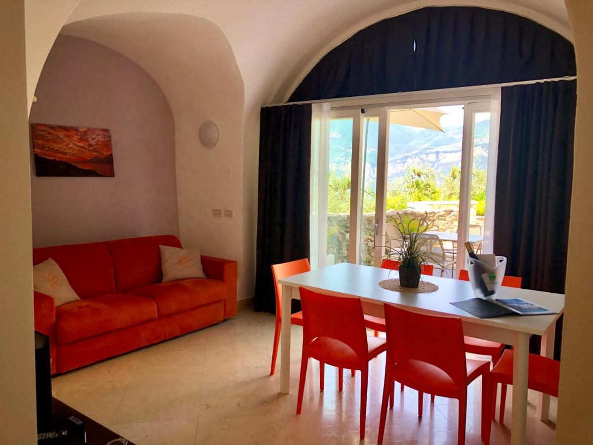 Villa Borgo Borago برنزوني سول جاردا المظهر الخارجي الصورة