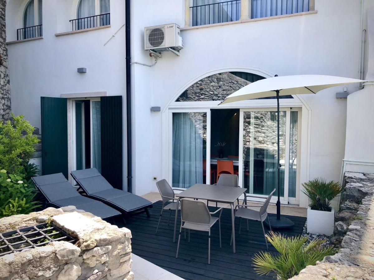Villa Borgo Borago برنزوني سول جاردا المظهر الخارجي الصورة
